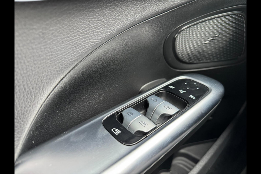 Mercedes-Benz C-Klasse 200 Launch Edition AMG Line Panorama 360 Camera