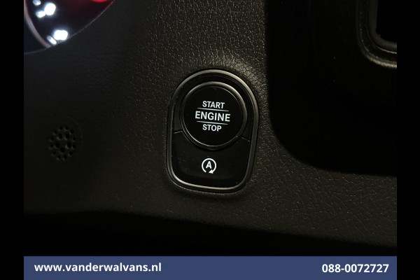 Mercedes-Benz Sprinter 317 CDI 170pk 3500kg Trekhaak L3H2 Euro6 Airco | Camera | Apple Carplay | Cruisecontrol Chauffeursstoel, Stoelverwarming, Bijrijdersbank, Android auto Mercedes-Benz Sprinter 317 CDI 170pk 3500kg Trekhaak L3H2 Euro6 Airco | Camera | Apple Carplay | Cruisecontrol Chauffeursstoel, Stoelverwarming, Bijrijdersbank, Android auto