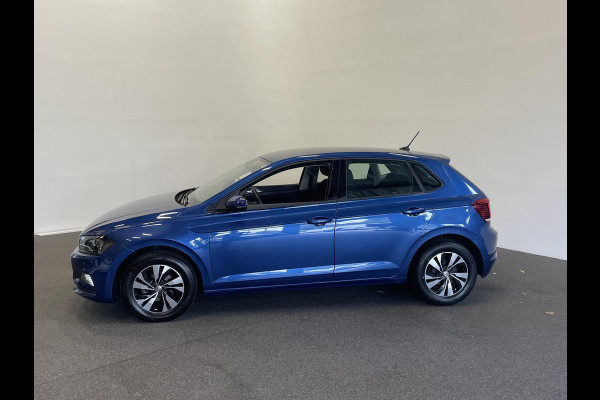 Volkswagen Polo 1.0 TSI Comfortline Business Airco|ECC Navi Carplay Adaptive Cruise Control PDC VA 15" LM Velgen Volkswagen Polo 1.0 TSI Comfortline Business Airco|ECC Navi Carplay Adaptive Cruise Control PDC VA 15" LM Velgen