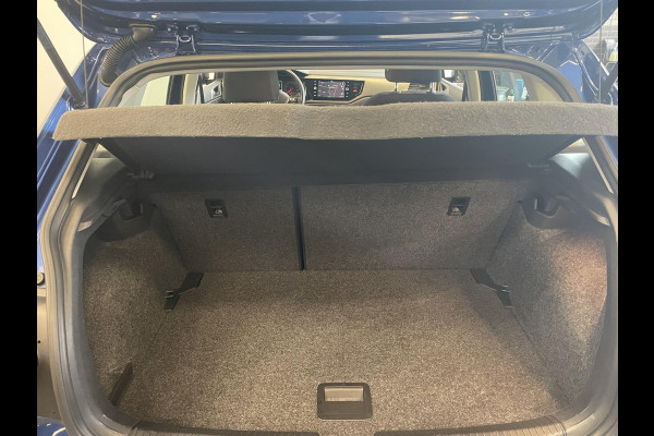 Volkswagen Polo 1.0 TSI Comfortline Business Airco|ECC Navi Carplay Adaptive Cruise Control PDC VA 15" LM Velgen Volkswagen Polo 1.0 TSI Comfortline Business Airco|ECC Navi Carplay Adaptive Cruise Control PDC VA 15" LM Velgen