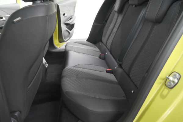 Peugeot 208 PureTech 100 Allure | Parkeersensoren | Apple Carplay | Climate Control