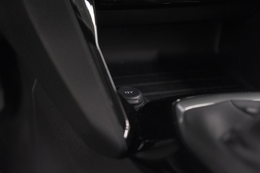 Peugeot 208 PureTech 100 Allure | Parkeersensoren | Apple Carplay | Climate Control