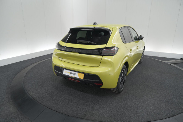 Peugeot 208 PureTech 100 Allure | Parkeersensoren | Apple Carplay | Climate Control