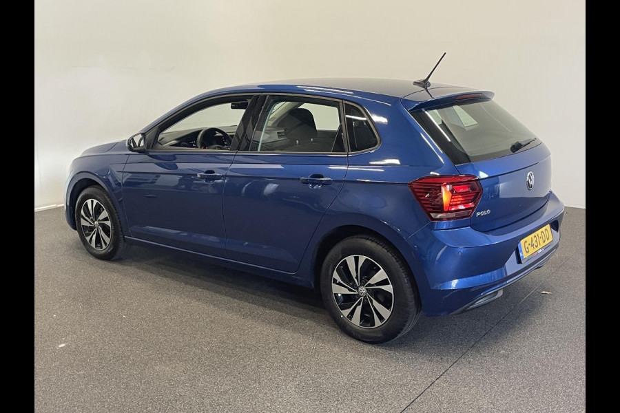 Volkswagen Polo 1.0 TSI Comfortline Business Airco|ECC Navi Carplay Adaptive Cruise Control PDC VA 15" LM Velgen Volkswagen Polo 1.0 TSI Comfortline Business Airco|ECC Navi Carplay Adaptive Cruise Control PDC VA 15" LM Velgen