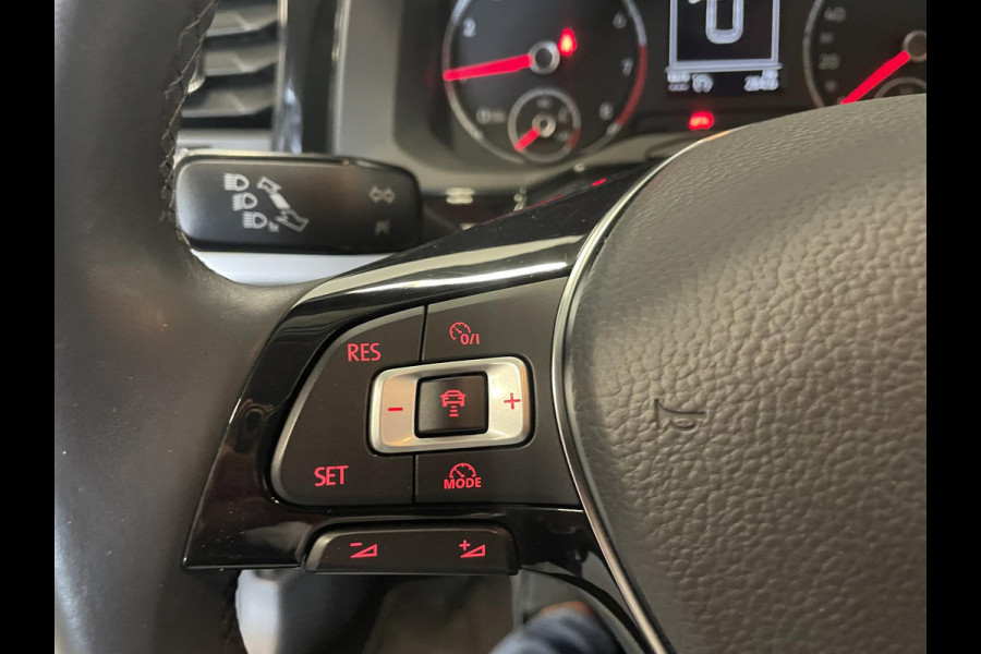 Volkswagen Polo 1.0 TSI Comfortline Business Airco|ECC Navi Carplay Adaptive Cruise Control PDC VA 15" LM Velgen Volkswagen Polo 1.0 TSI Comfortline Business Airco|ECC Navi Carplay Adaptive Cruise Control PDC VA 15" LM Velgen