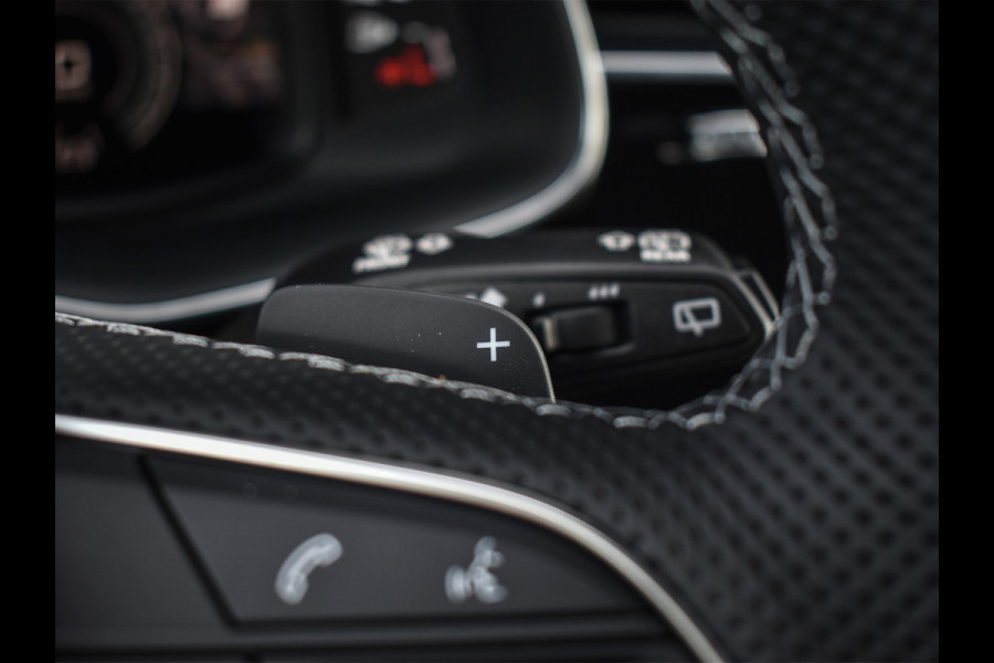 Audi Q8 60 TFSI e QUATTRO PRO LINE S COMPETITION | PANORAMADAK | CARBON | BANG & OLUFSEN ADVANCED | S-SEATS | CARBON INLEG | 360 CAMERA