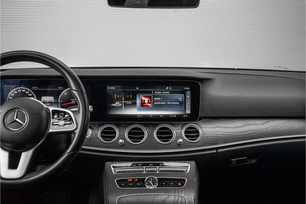 Mercedes-Benz E-Klasse 400 d 4Matic Premium+ Pano LED Distronic Memory Pack