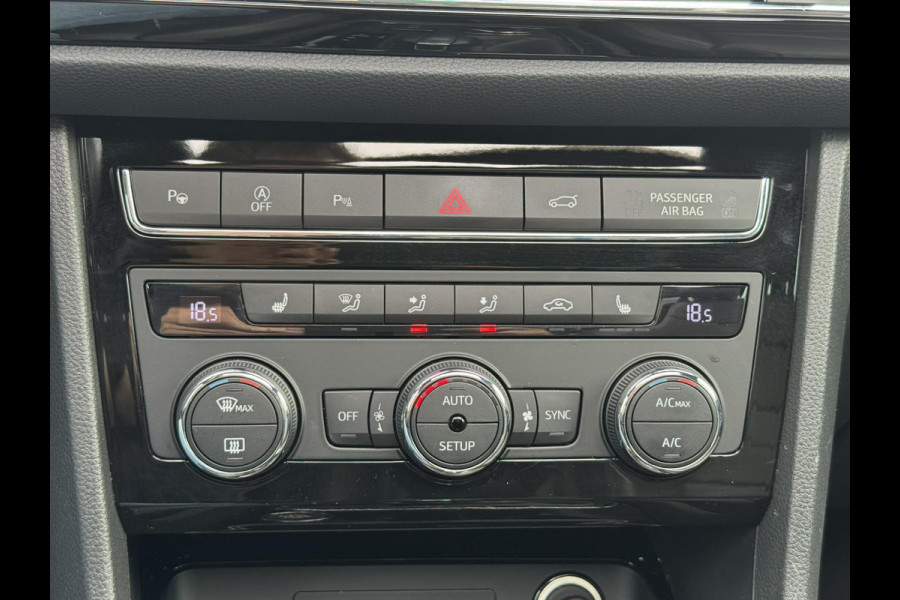 Seat Ateca 1.4 EcoTSI Xcellence Leder Camera Panorama Keyless Led verlichting Stoelverwarming
