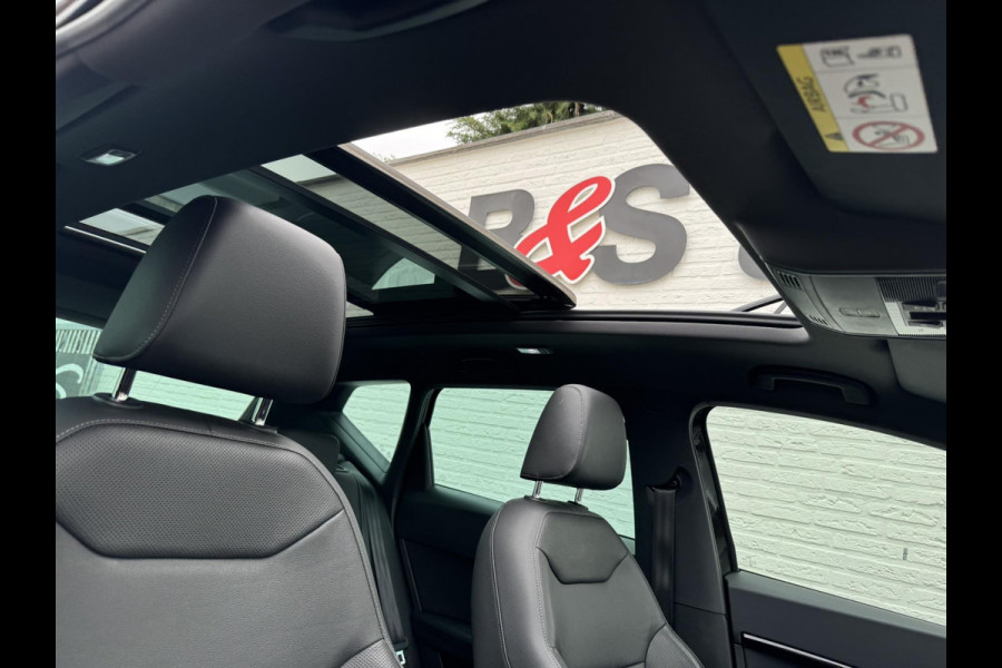 Seat Ateca 1.4 EcoTSI Xcellence Leder Camera Panorama Keyless Led verlichting Stoelverwarming