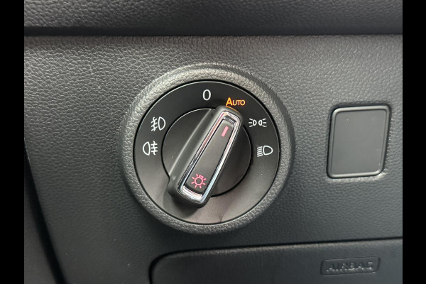 Seat Ateca 1.4 EcoTSI Xcellence Leder Camera Panorama Keyless Led verlichting Stoelverwarming
