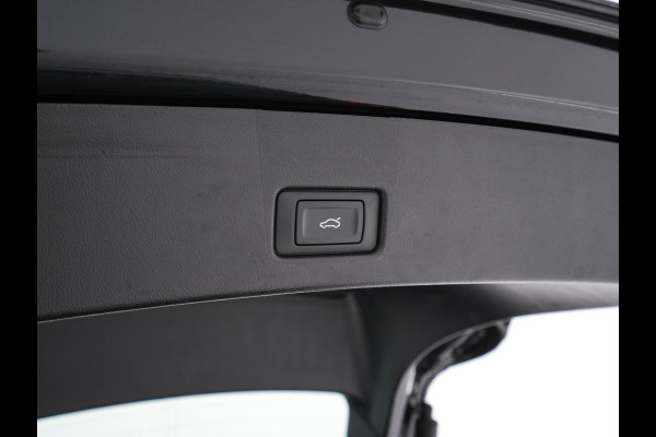 Audi Q4 Sportback e-tron 40 S-Line Edition 77 kWh [ 3-Fase ] {SOH-92%} (INCL-BTW) *HEAT-PUMP | LEATHER-FABRIC | MATRIX-LED | ADAPTIVE-CRUISE | AMBIENT-LIGHT | DIGI-COCKPIT | AUDI-SOUND | DAB+ | KEYLESS | SHIFT-PADDLES | CAMERA | HEATED-SPORTSEATS | 20''ALU*