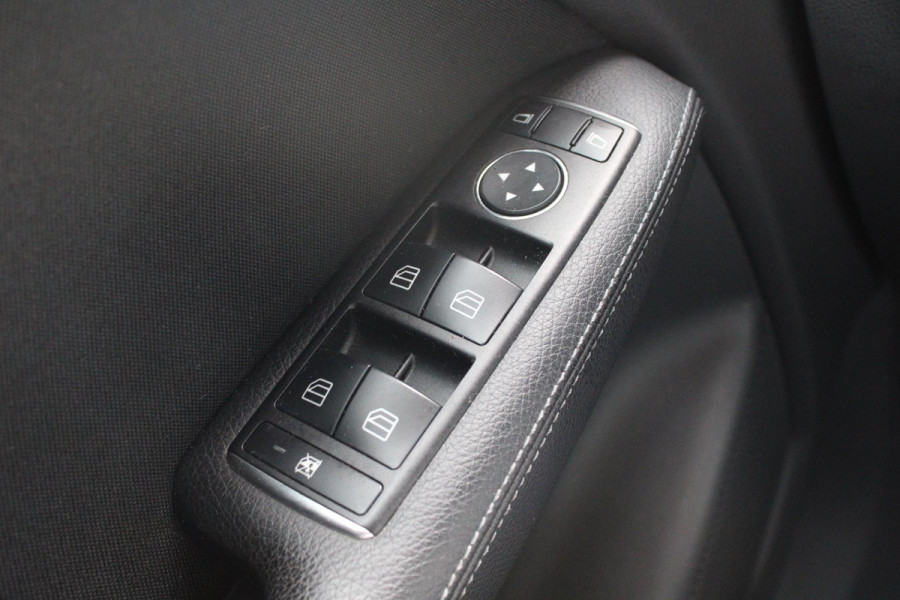 Mercedes-Benz B-Klasse 180 Ambition | Trekhaak | Goed Onderhouden! | Lichtmetalen Velgen | Airco | Cruise Control | Navigatie | Mercedes-Benz B-Klasse 180 Ambition | Trekhaak | Goed Onderhouden! | Lichtmetalen Velgen | Airco | Cruise Control | Navigatie |