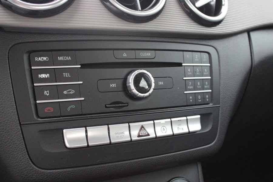 Mercedes-Benz B-Klasse 180 Ambition | Trekhaak | Goed Onderhouden! | Lichtmetalen Velgen | Airco | Cruise Control | Navigatie | Mercedes-Benz B-Klasse 180 Ambition | Trekhaak | Goed Onderhouden! | Lichtmetalen Velgen | Airco | Cruise Control | Navigatie |