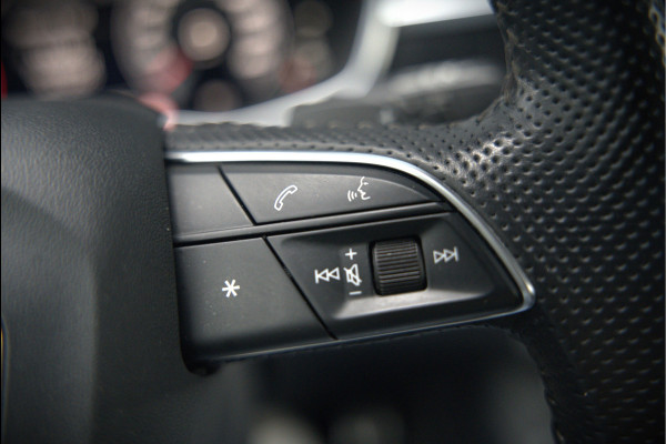 Audi Q3 Sportback 35 TFSI Pro Line S | S-Line | Stoelverwarming | Keyless | 360 Camera | Leer | Elektrische Stoelen | Adaptive Cruise Control | Dodehoekdetectie | Navigatie | Parkeersensoren | Vitrual Cockpit