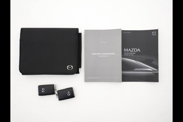 Mazda MX-30 e-SkyActiv 145 First Edition 36 kWh {SOH-94%} (INCL-BTW) *FULL-LED | NAVI-FULLMAP | LEATHER-MICROFIBRE | CCS-FASTLOADER | KEYLESS | BLIND-SPOT | CAMERA | DIGI-COCKPIT | ADAPTIVE-CRUISE | HEAD-UP | MEMORY-PACK | SHIFT-PADDLES | ...