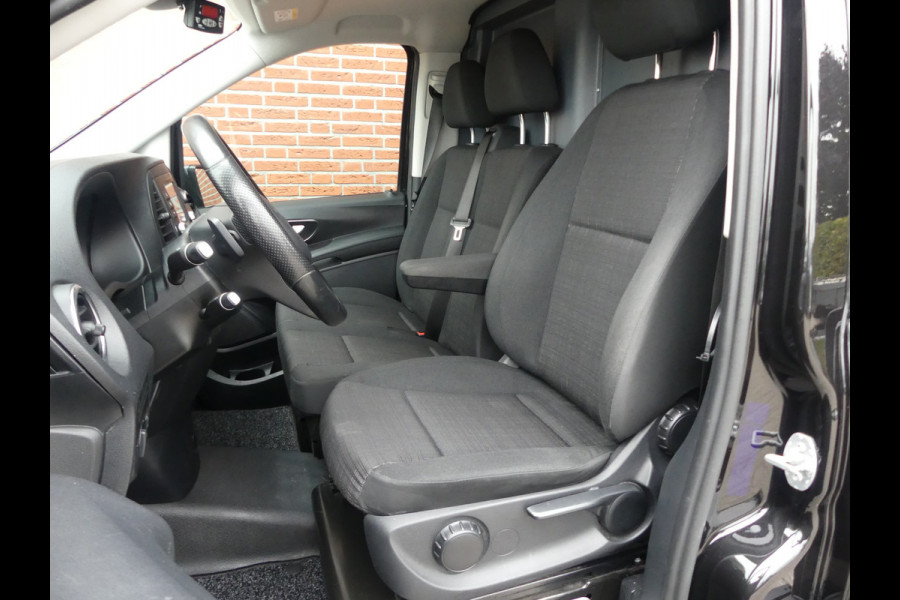 Mercedes-Benz Vito 114 CDI Lang Geïsoleerd/Vries/Dag en nachtkoeling Mercedes-Benz Vito 114 CDI Lang Geïsoleerd/Vries/Dag en nachtkoeling
