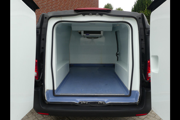 Mercedes-Benz Vito 114 CDI Lang Geïsoleerd/Vries/Dag en nachtkoeling Mercedes-Benz Vito 114 CDI Lang Geïsoleerd/Vries/Dag en nachtkoeling