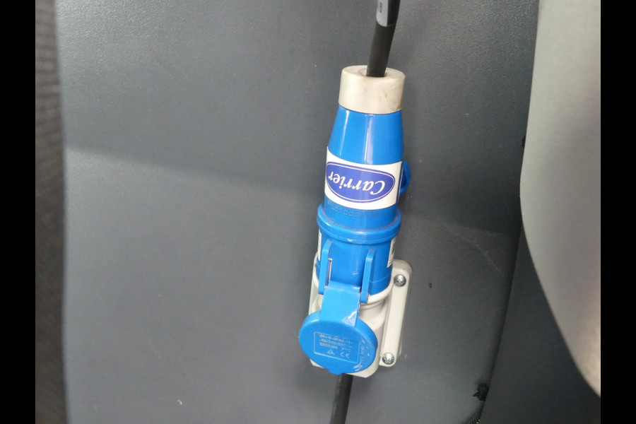 Mercedes-Benz Vito 114 CDI Lang Geïsoleerd/Vries/Dag en nachtkoeling Mercedes-Benz Vito 114 CDI Lang Geïsoleerd/Vries/Dag en nachtkoeling