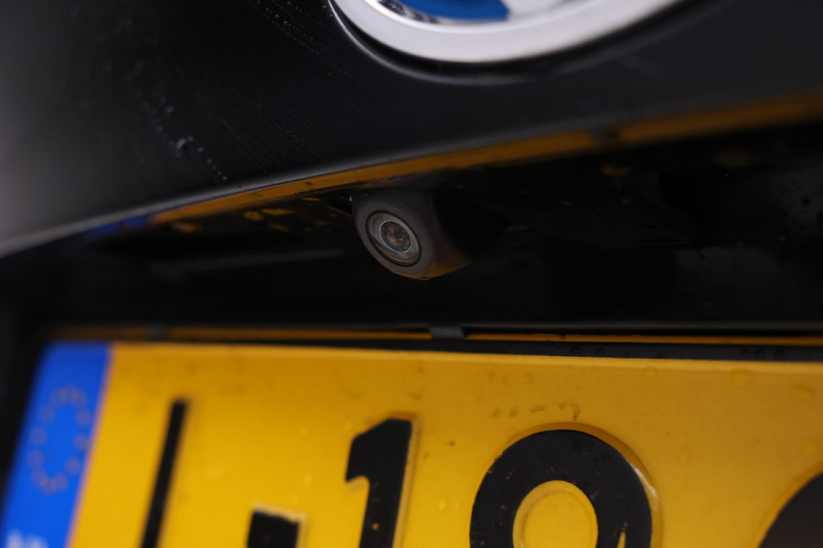 Toyota C-HR 1.8 Hybrid Active Afn. haak, Navigatie, Climate,