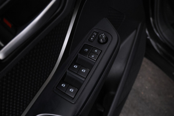 Toyota C-HR 1.8 Hybrid Active Afn. haak, Navigatie, Climate,