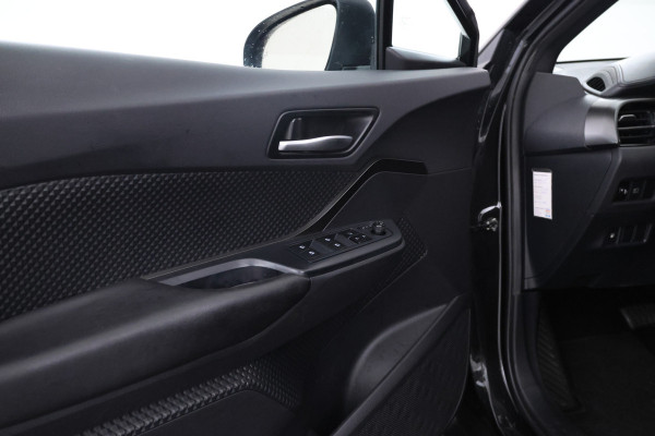 Toyota C-HR 1.8 Hybrid Active Afn. haak, Navigatie, Climate,