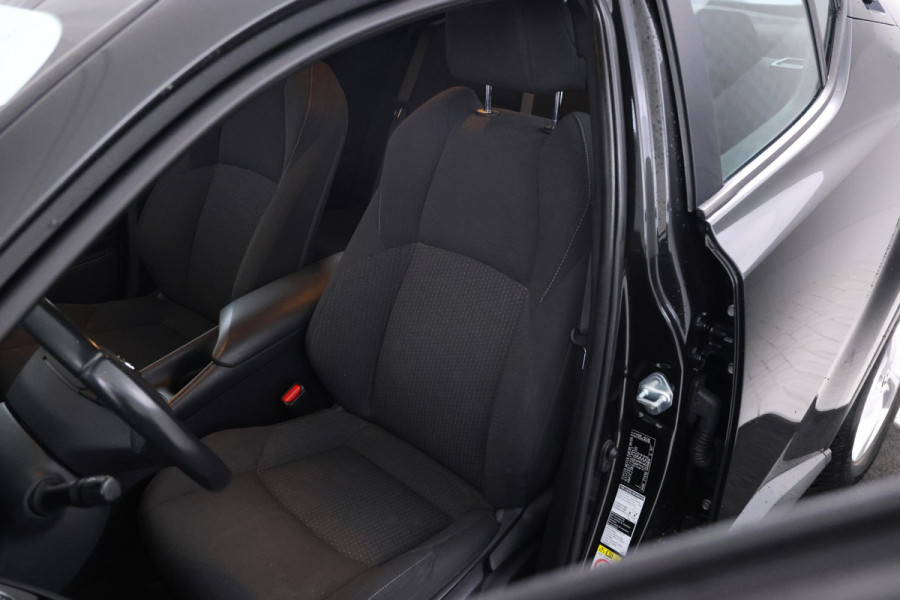 Toyota C-HR 1.8 Hybrid Active Afn. haak, Navigatie, Climate,