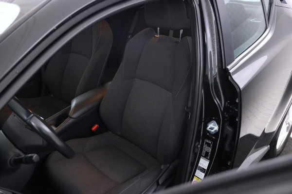 Toyota C-HR 1.8 Hybrid Active Afn. haak, Navigatie, Climate,