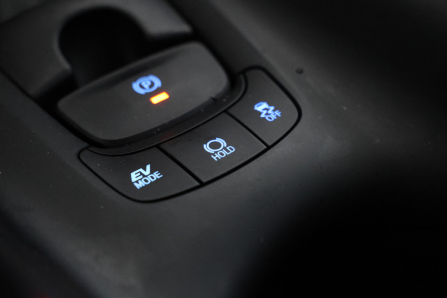 Toyota C-HR 1.8 Hybrid Active Afn. haak, Navigatie, Climate,