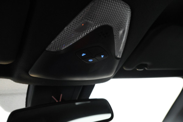 Toyota C-HR 1.8 Hybrid Active Afn. haak, Navigatie, Climate,