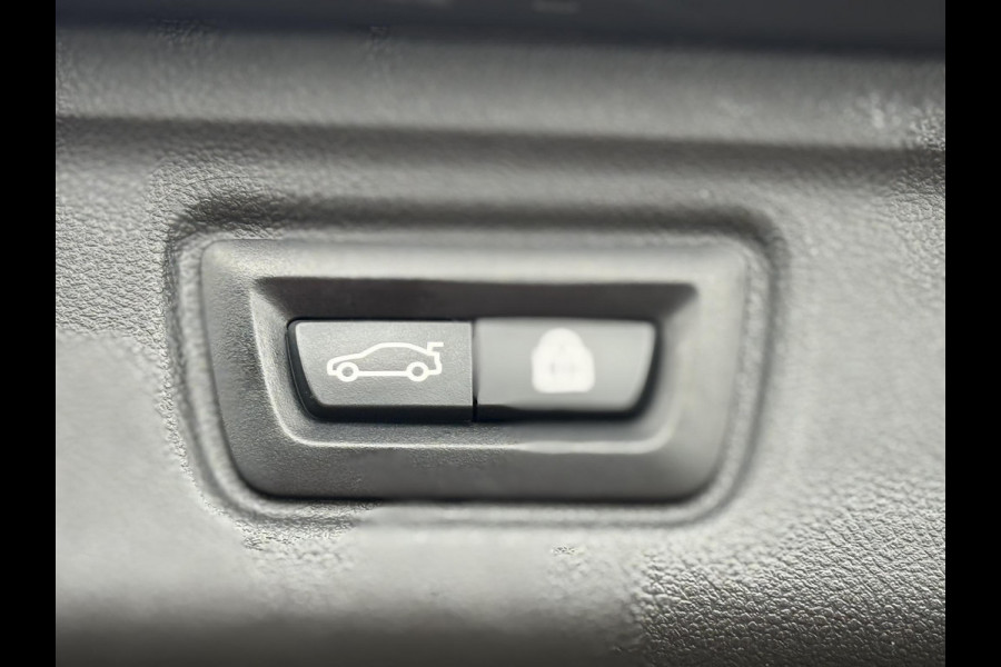 BMW 3 Serie Touring 330e High Ex. M-sport plus|SOH98%|Pano|Laser|CoPilot|HiFi|Trekhaak|Dravit grey