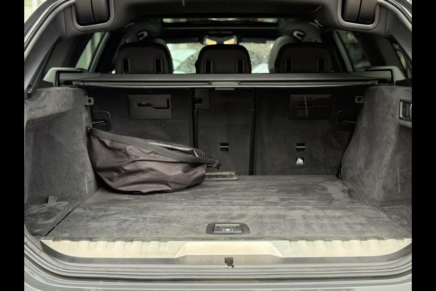 BMW 3 Serie Touring 330e High Ex. M-sport plus|SOH98%|Pano|Laser|CoPilot|HiFi|Trekhaak|Dravit grey