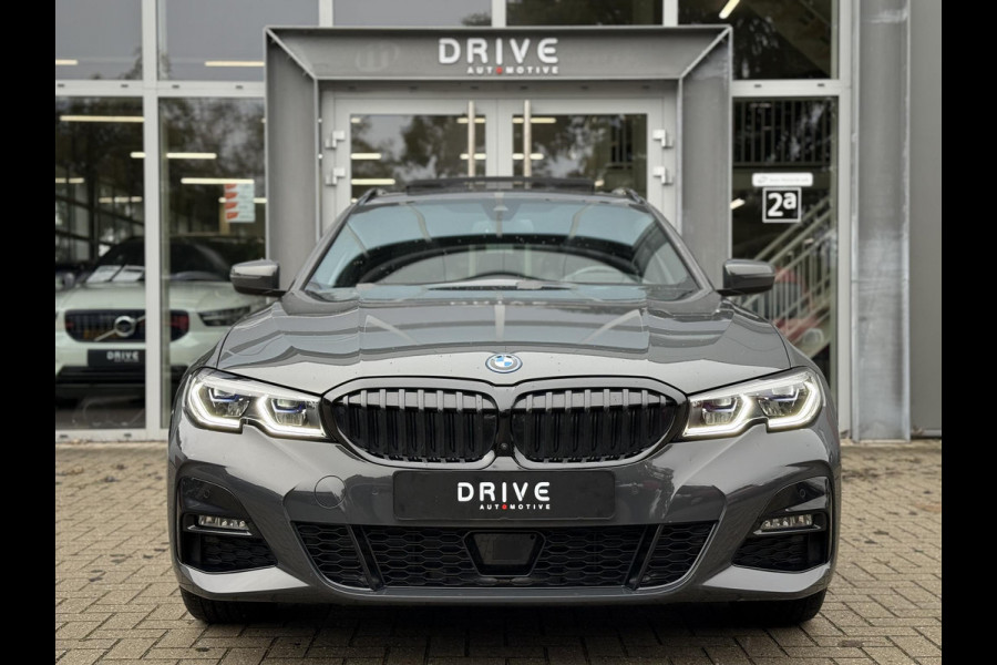 BMW 3 Serie Touring 330e High Ex. M-sport plus|SOH98%|Pano|Laser|CoPilot|HiFi|Trekhaak|Dravit grey