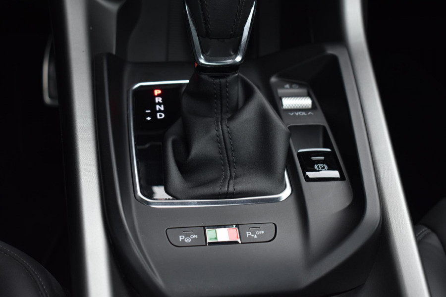 Alfa Romeo Tonale 1.5T Hybrid 160PK Aut. Veloce | Leder | 360 Camera | Harman Kardon | Stoelverw./koeling | Navi | Incl. garantie. Alfa Romeo Tonale 1.5T Hybrid 160PK Aut. Veloce | Leder | 360 Camera | Harman Kardon | Stoelverw./koeling | Navi | Incl. garantie.