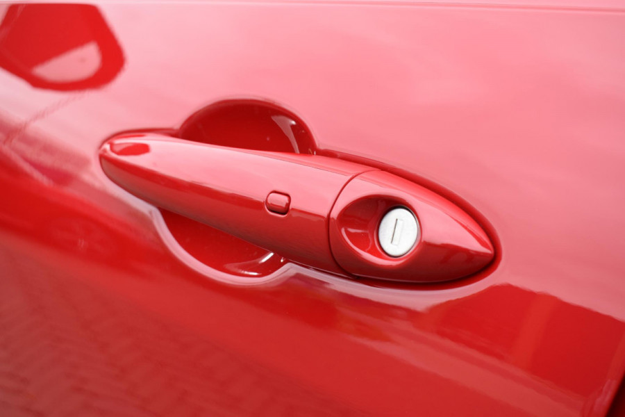 Alfa Romeo Tonale 1.5T Hybrid 160PK Aut. Veloce | Leder | 360 Camera | Harman Kardon | Stoelverw./koeling | Navi | Incl. garantie. Alfa Romeo Tonale 1.5T Hybrid 160PK Aut. Veloce | Leder | 360 Camera | Harman Kardon | Stoelverw./koeling | Navi | Incl. garantie.