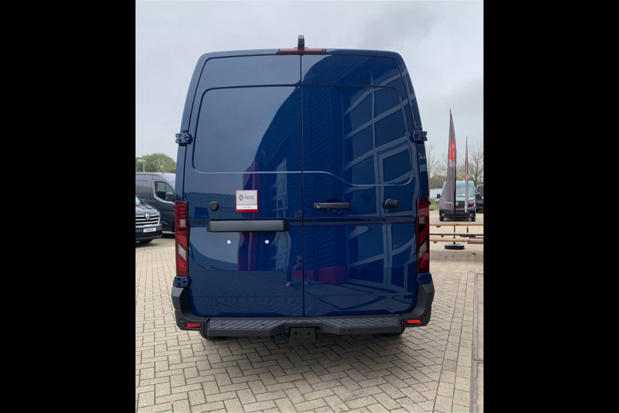 Renault Master T35 2.0 dCi 150 PK L2H2 Multimedia met Google services, Camera, Trekhaak, Apple carplay, Verwarmde voorruit.