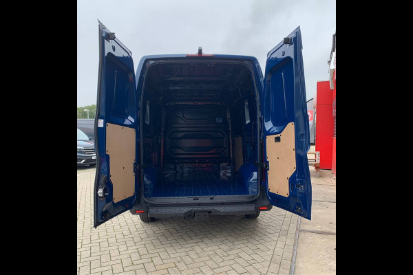 Renault Master T35 2.0 dCi 150 PK L2H2 Multimedia met Google services, Camera, Trekhaak, Apple carplay, Verwarmde voorruit.