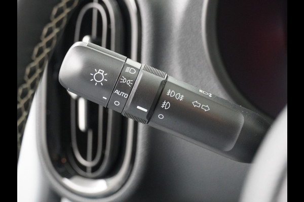 Kia Picanto 1.0 DPi DynamicPlusLine Apple Carplay/Android Auto - Cruise Control - Climate Control - Navigatie - Fabrieksgarantie tot 06-2031