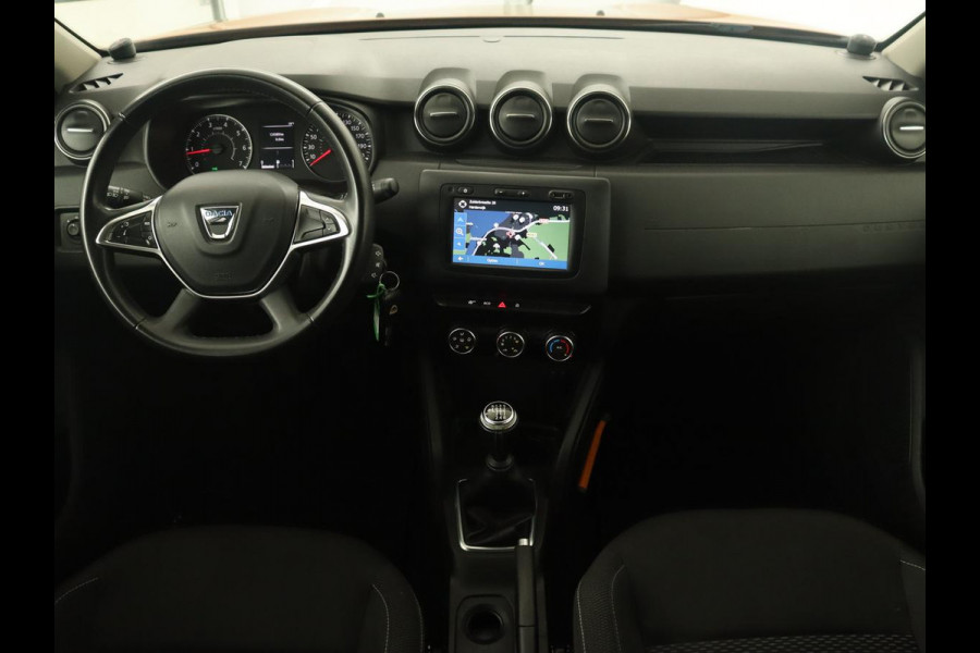 Dacia Duster 1.2 TCe Comfort | Trekhaak | Navigatie | Camera | Cruise control | Airco | Getint glas | DAB