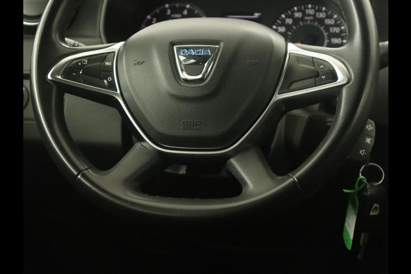 Dacia Duster 1.2 TCe Comfort | Trekhaak | Navigatie | Camera | Cruise control | Airco | Getint glas | DAB