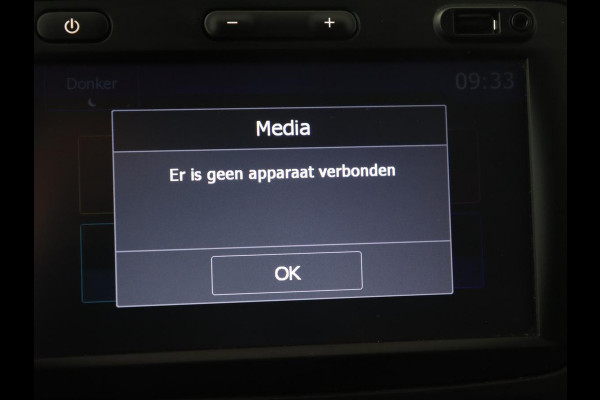 Dacia Duster 1.2 TCe Comfort | Trekhaak | Navigatie | Camera | Cruise control | Airco | Getint glas | DAB