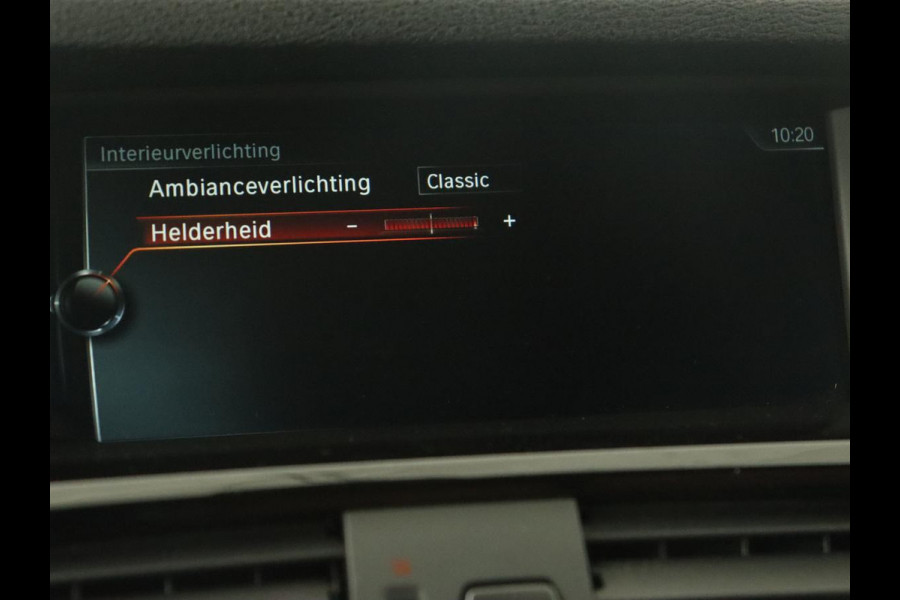 BMW X3 sDrive20i High Executive | M Sport | Panoramadak | Carplay | Trekhaak | Leder | Sportstoelen | Camera | Stoelverwarming | Xenon | Navigatie | 19'' lichtmetalen velgen