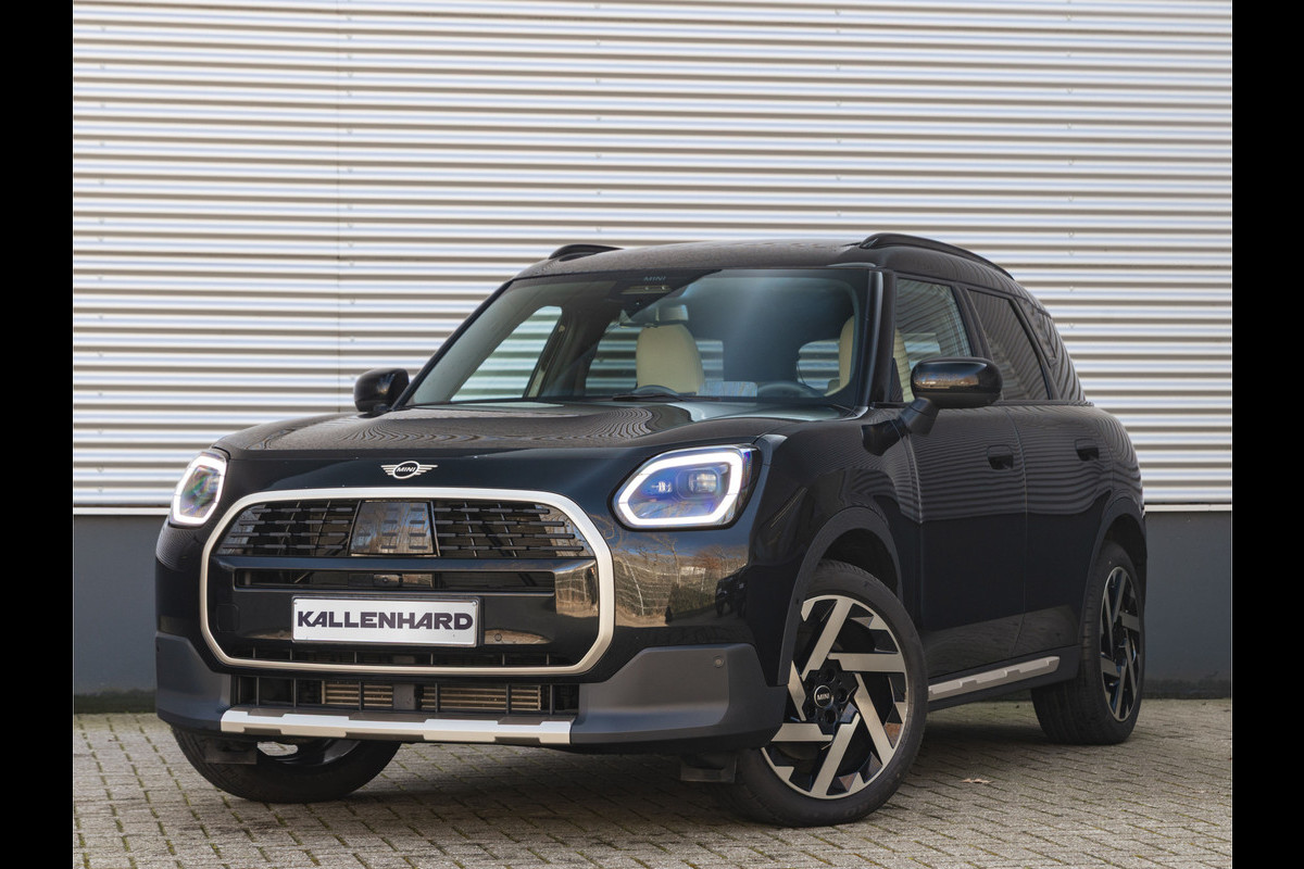 MINI Countryman 1.5 C Favoured - XL Pakket - Pano - Trekhaak - Memoryzetel MINI Countryman 1.5 C Favoured - XL Pakket - Pano - Trekhaak - Memoryzetel