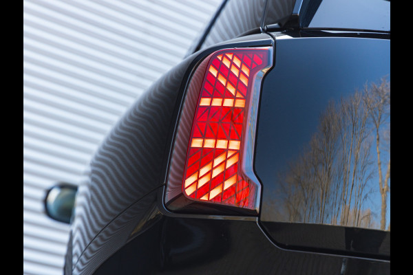 MINI Countryman 1.5 C Favoured - XL Pakket - Pano - Trekhaak - Memoryzetel