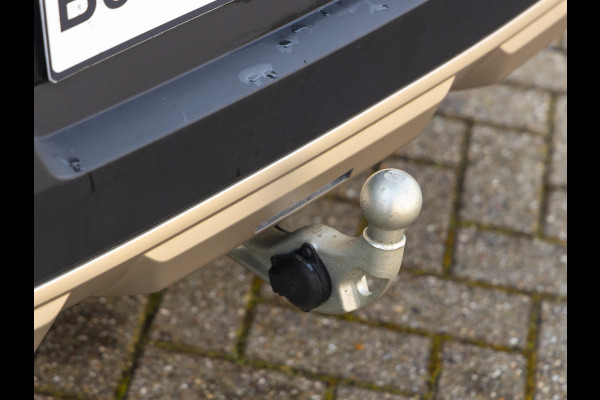 MINI Countryman 1.5 C Favoured - XL Pakket - Pano - Trekhaak - Memoryzetel