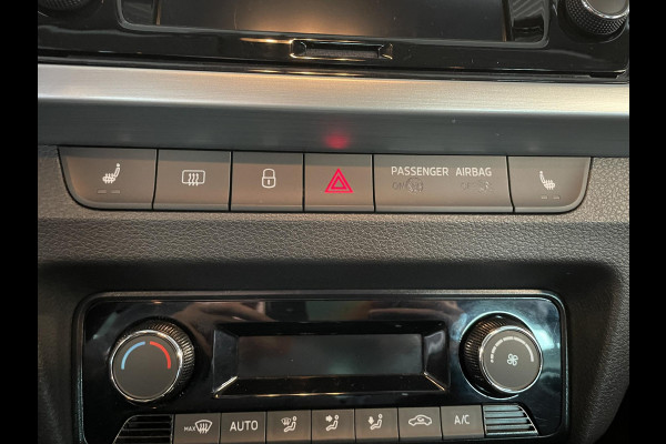 Škoda Fabia Combi 1.0 TSI DSG Ambition | Navigatie | App Connect | Camera | Cruise Control | Extra getint glas | Dab Škoda Fabia Combi 1.0 TSI DSG Ambition | Navigatie | App Connect | Camera | Cruise Control | Extra getint glas | Dab