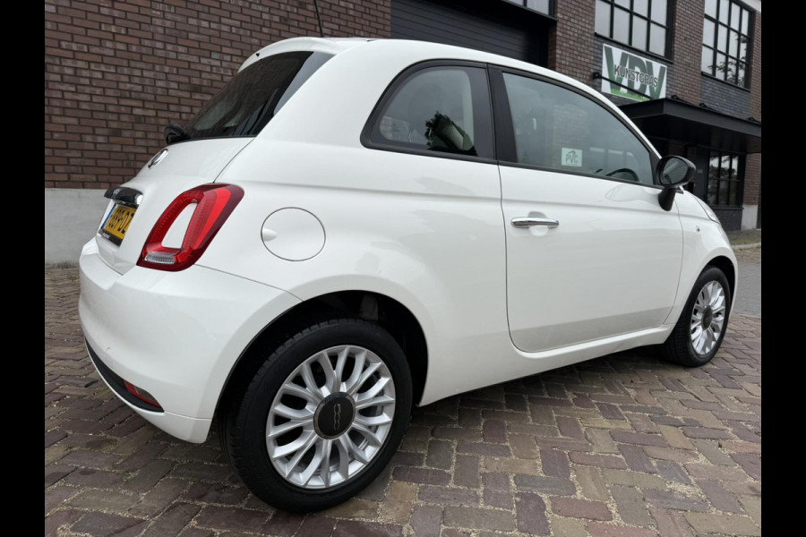 Fiat 500 1.2 Young / Navigatie / 4-Cilinders / 1e Eigenaar / Cruise Control / Rekeningen onderhoud volledig aanwezig