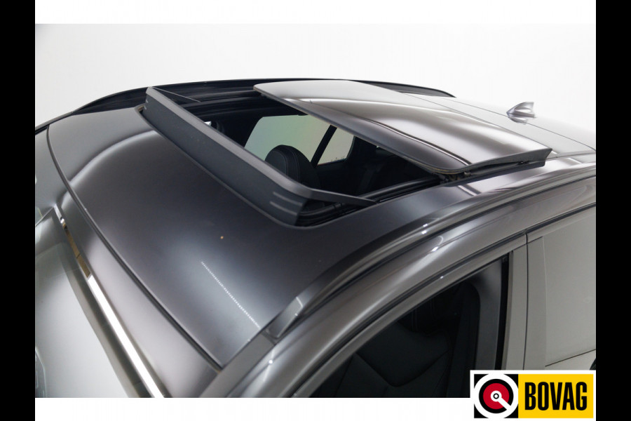 BMW iX3 M-Sport Shadowline 80 kWh 286 PK | Pano | Leer | Elect. stoelen best. met geh. | Camera | Parkeerassistent pakket Licht- en regensensor, PDC, Sportstoelen, Stoelverwarming, Led, Camera, Privacy glas