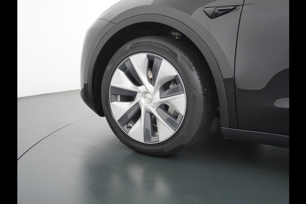 Tesla Model Y RWD LFP Warmtepomp Leder Panoramadak Memory Stoel+Stuurverwarming Camera's Navi Ecc Dog-Kampeer Modus Elek.Achterklep AMD Ryzen™ Processor Premium Audio 1e Eigenaar Origineel Nederlandse Auto