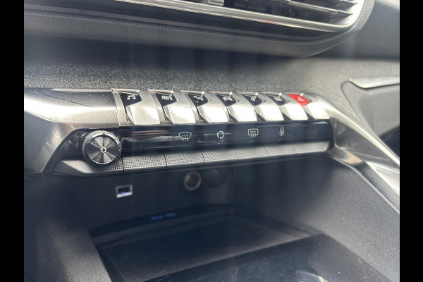 Peugeot 3008 1.2 PureTech Blue Lease Allure