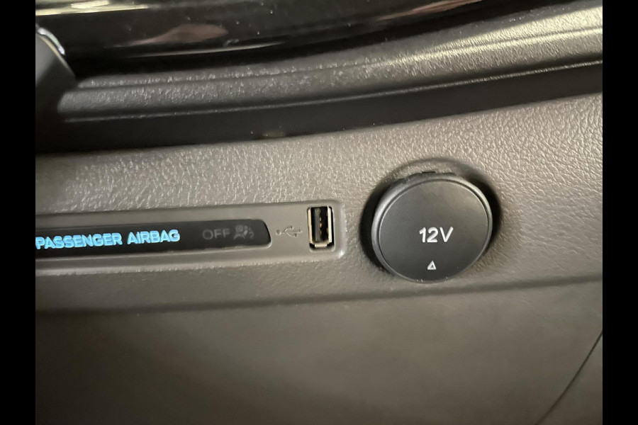 Ford Transit Custom 320 2.0 TDCI L2H1 170PK Sport Automaat Dubbele Cabine Airco Cruise Control Bluetooth Navi Trekhaak